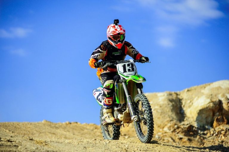 Les vêtements de cross de base